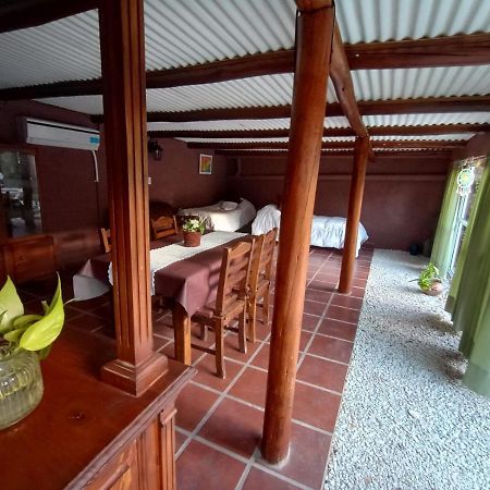 アルタ・グラシア Casa Sol Y Sierras A 500 Metros Del Centroヴィラ エクステリア 写真